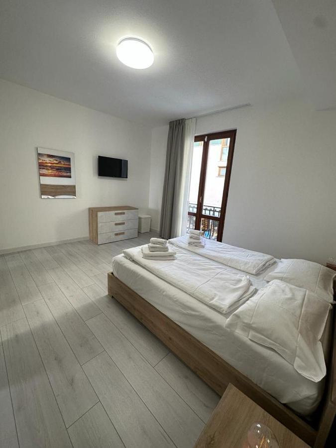 Cavour Apartment Center Bardolino Esterno foto