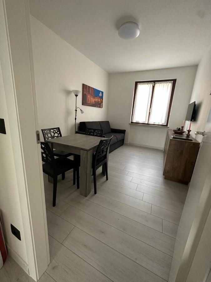 Cavour Apartment Center Bardolino Esterno foto